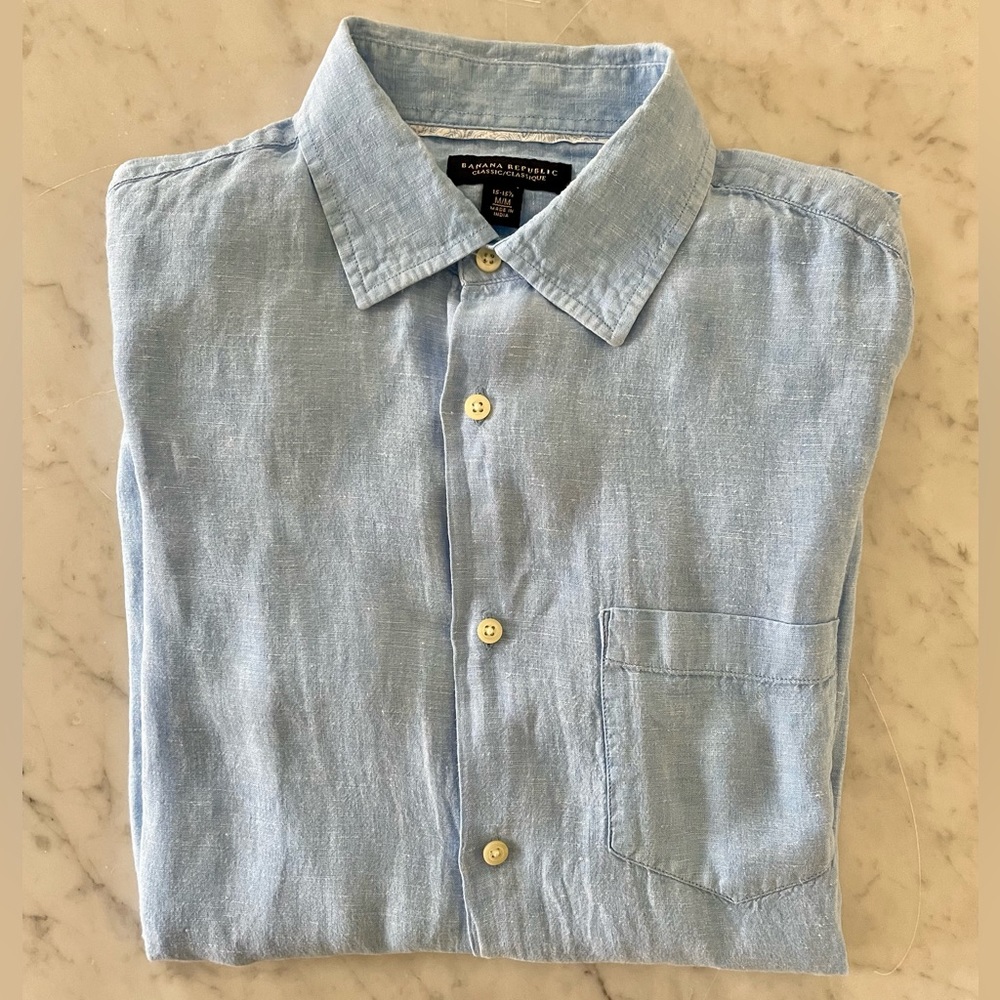 Banana Republic Long Sleeve Shirt in Light Blue, Classic Fit, 100% Linen, Size M
